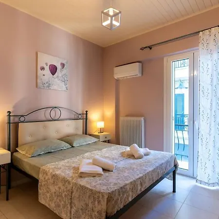 Apartment Fivos *