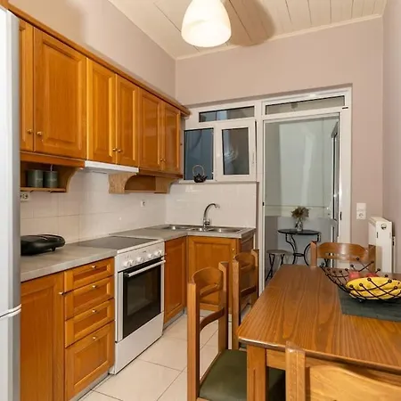 Fivos Apartman *